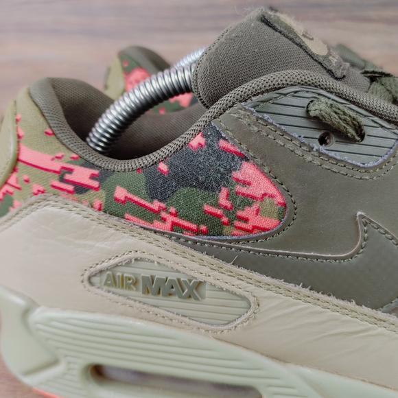 Nike Air Max 90 Digi Camo Olive - Picture 4 of 15